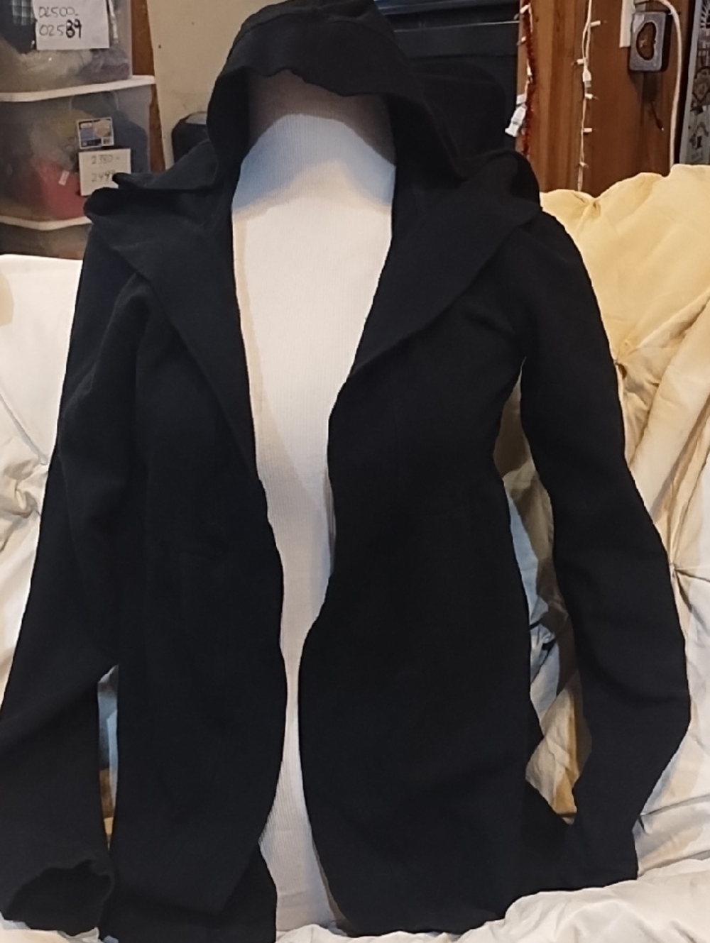 No Label Black Sweater With Hood